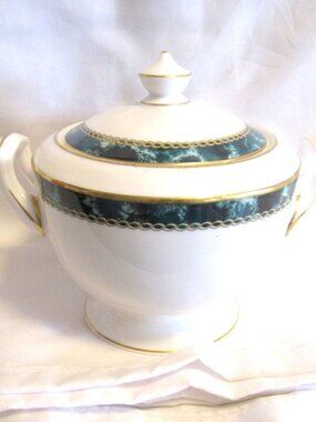 Royal Worcester Medici Green Covered Sugar Bowl and Lid Made in England     J122
